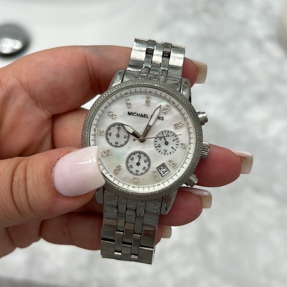 Michael Kors Stainless Steel Watch - Picture 6 of 8